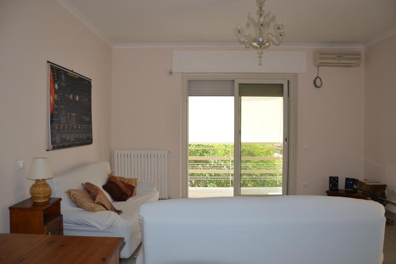 La Casa Del Mare Daire Nettuno Dış mekan fotoğraf